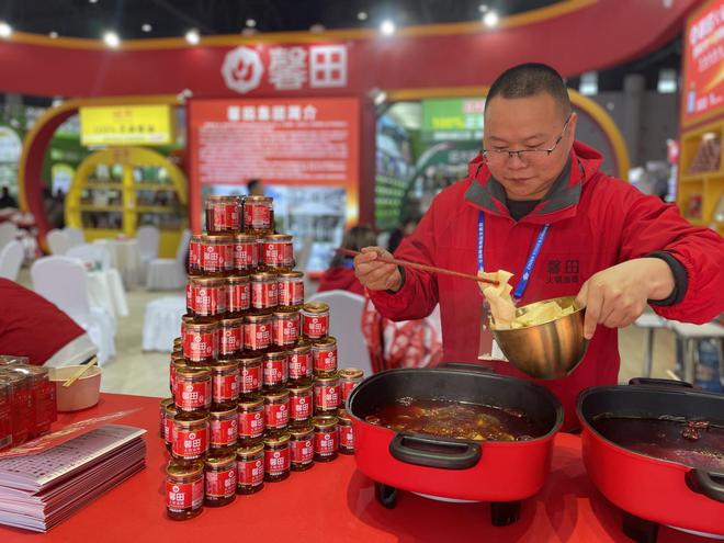 会麻辣产业迈向高品质发展阶段PG电子麻将胡了2直击糖酒(图5)